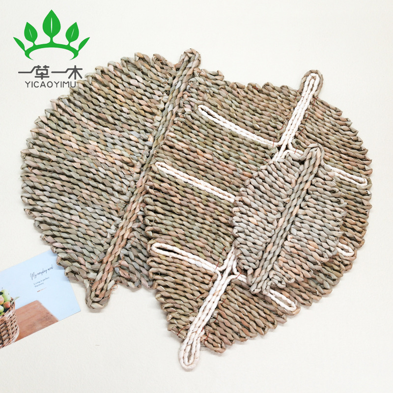 Fuge grass woven Western placemat thickened insulation leaf shaped placemat Japanese style home fuge placemat full figure