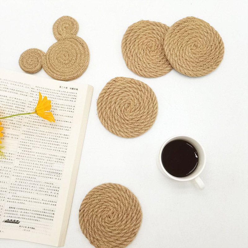 Linen woven molding teacup mat twine placemat kitchen table mat Heat insulation mat coaster non-slip mat Application Scenario