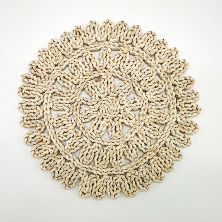 Hand-woven corn husk placemats heat insulation placemats bowls straw placemats Western placemats tray MATS details Picture