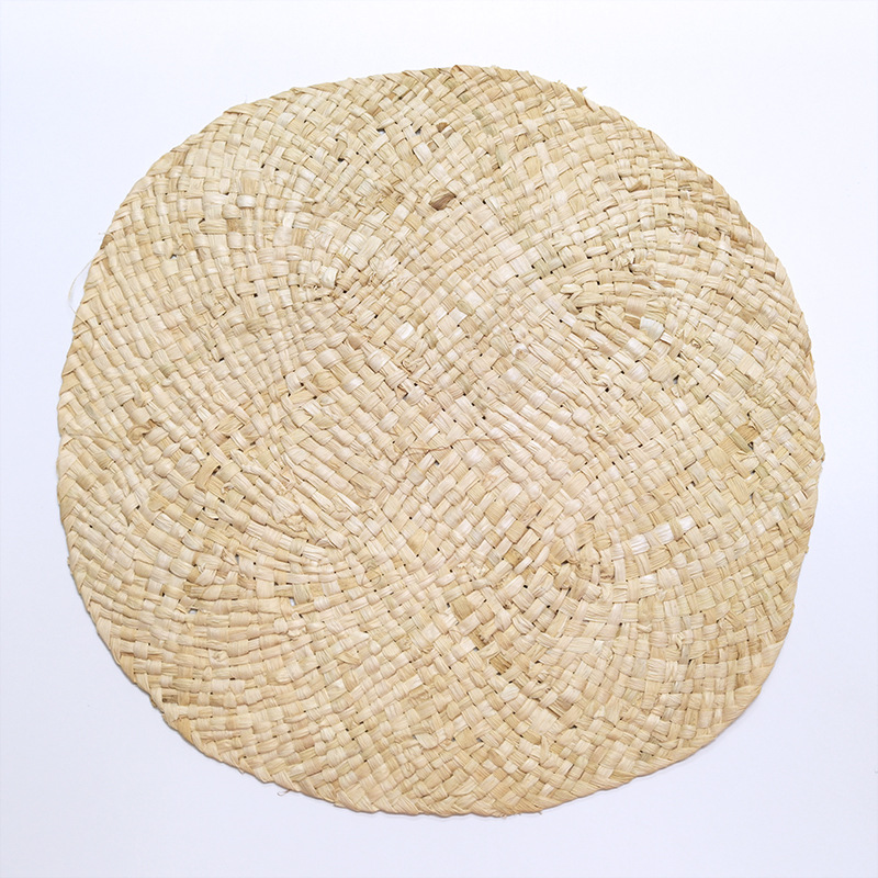 Foreign trade hot straw placemat corn husk placemat braided heat insulation mat round Western placemat photography decoration mat Item Picture
