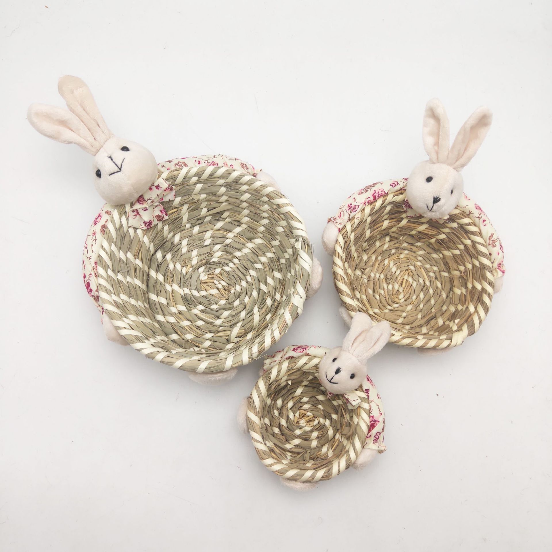 Factory direct thatch storage basket hand-woven home decoration rabbit bear three pieces of Easter egg basket Specification drawing