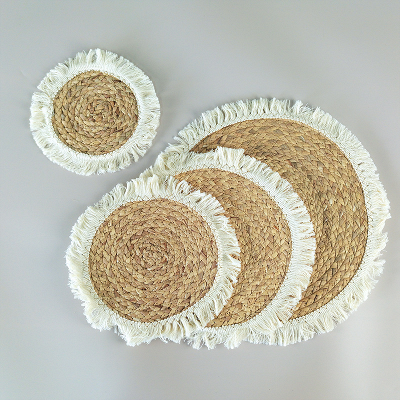 Amazon round woven grass placemat water hyacinth woven Western restaurant table mat with thick insulated fringe edge coasters details Picture