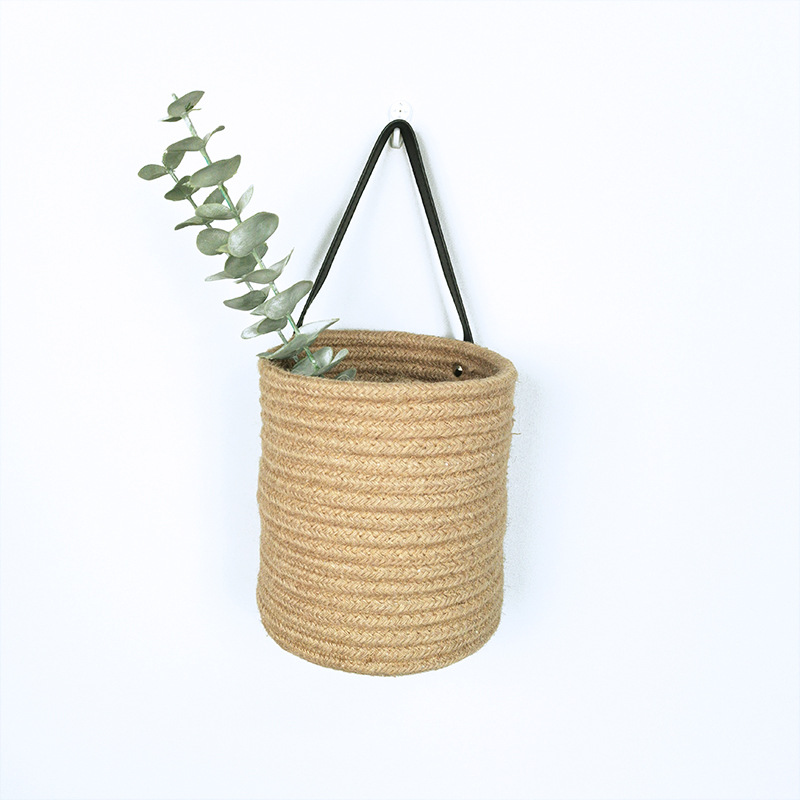Amazon hot cotton rope hanging basket wall hanging basket sundries flower arrangement small basket belt storage basket foldable Application Scenario