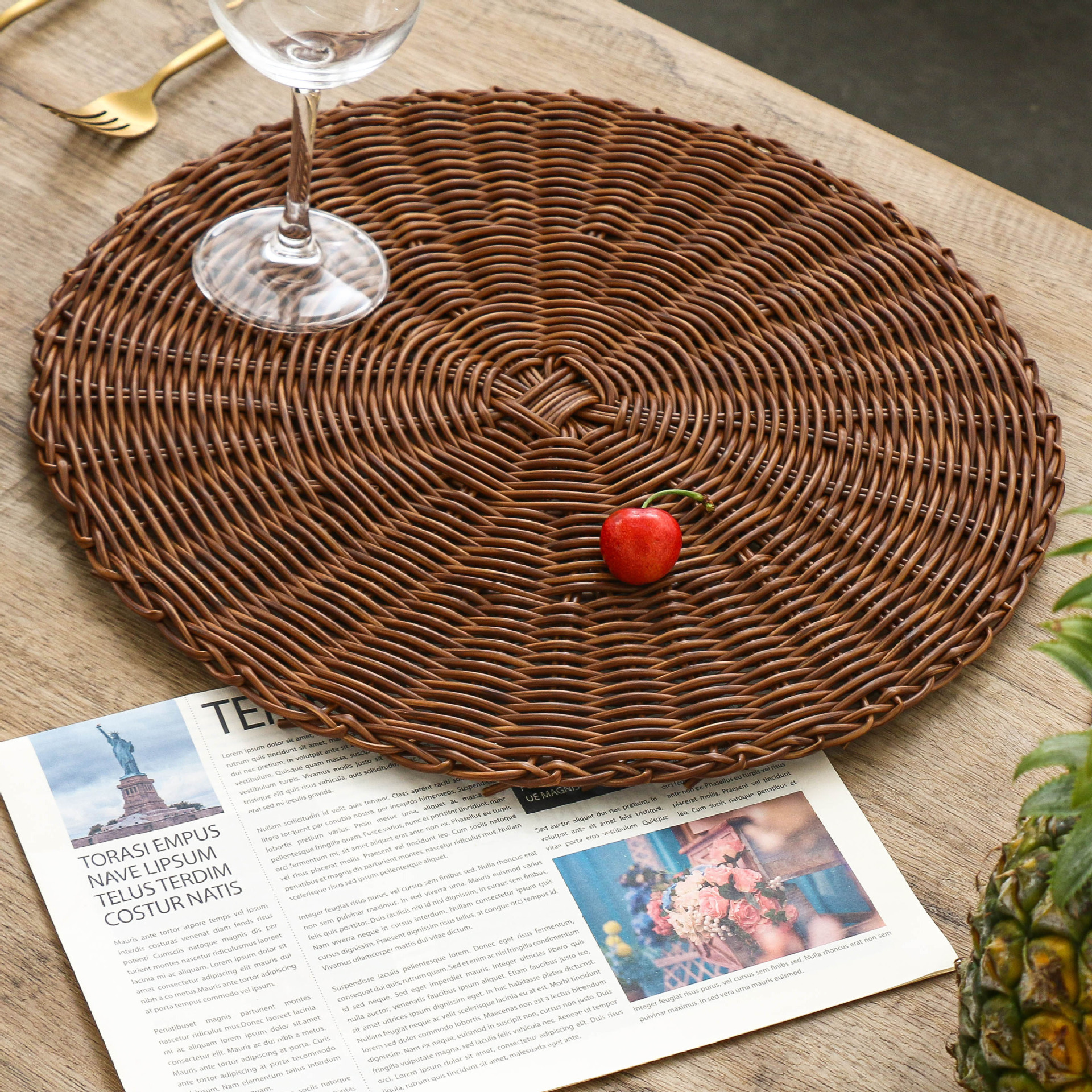Meal Mats And Coasters