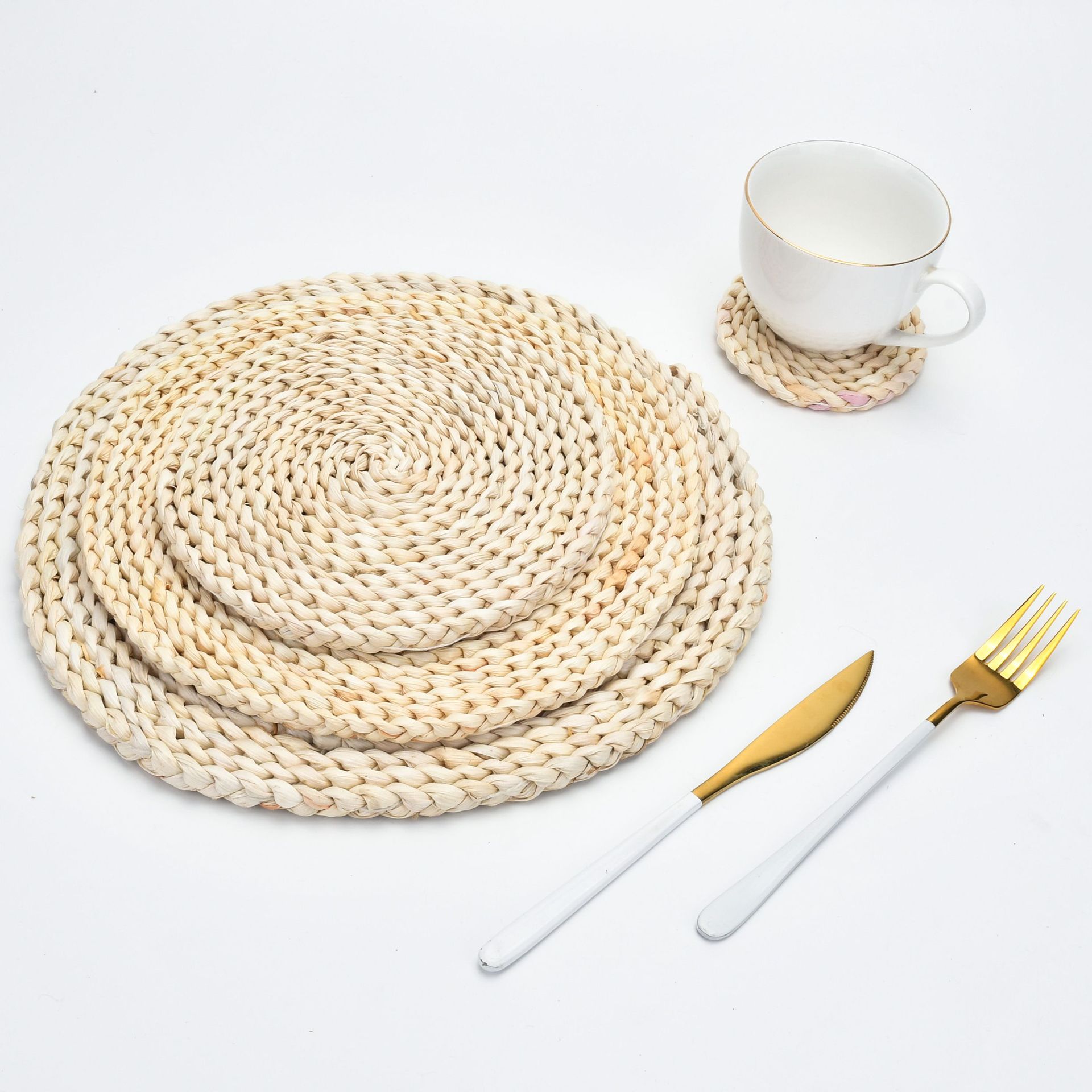 Meal Mats And Coasters