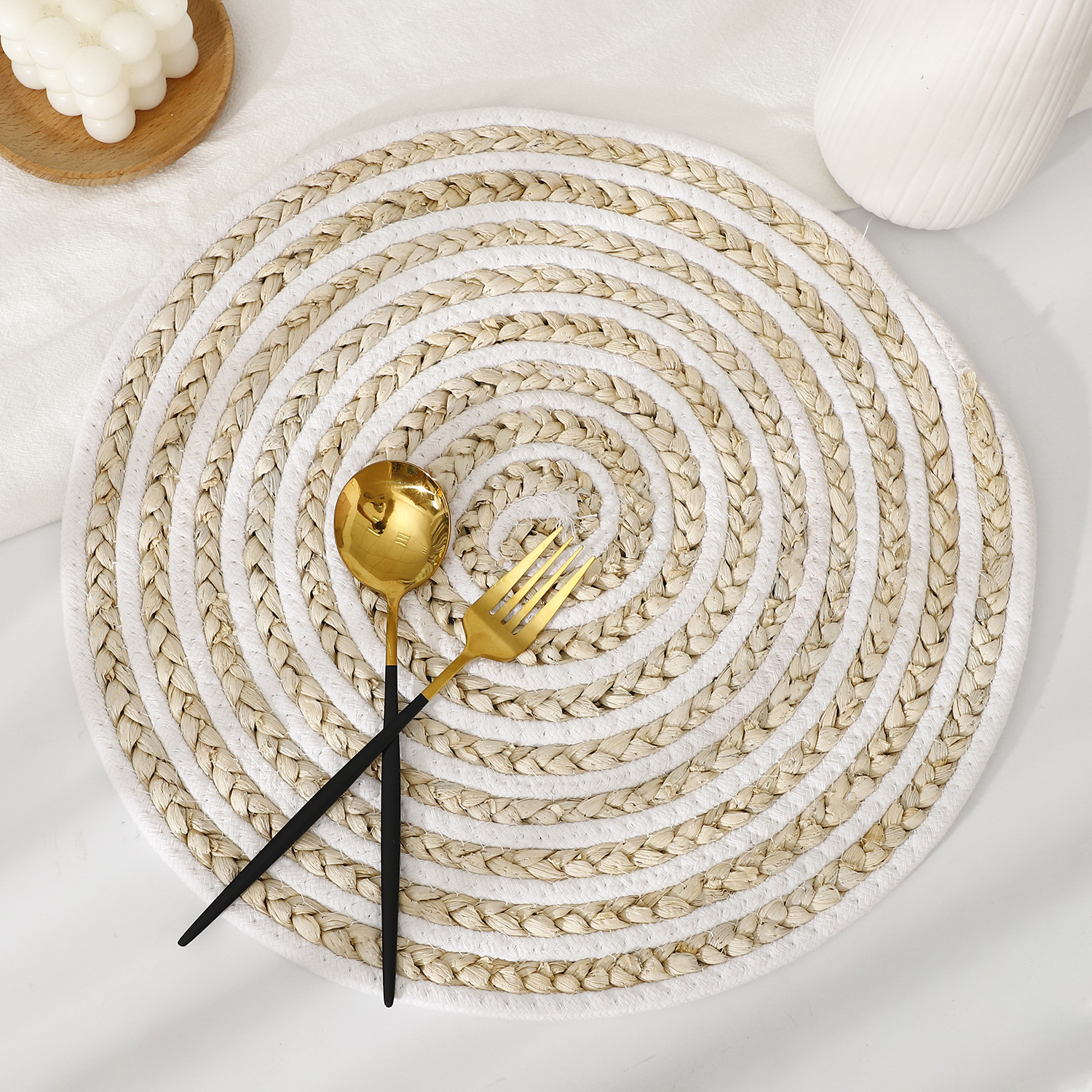Nordic simple cotton rope woven coasters thickened heat insulation table MATS hand woven tableware household water cup placemats