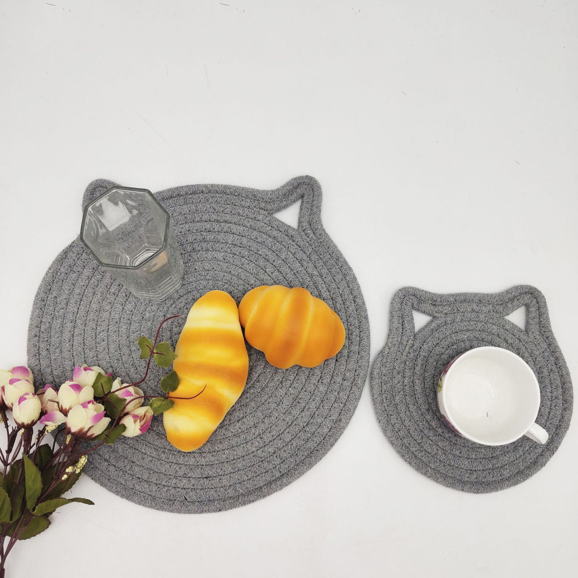 Meal Mats And Coasters