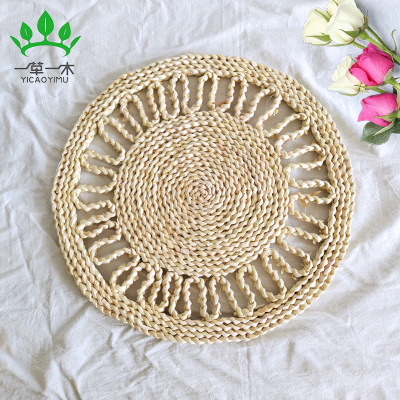 Chinese jade coaster: Warm and smooth like jade, a new experience of tea tasting