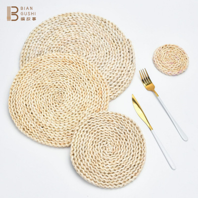 Chinese element coasters in modern minimalist style