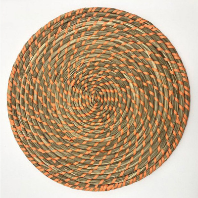 From dining table to coffee table: diverse application scenarios of multifunctional coasters